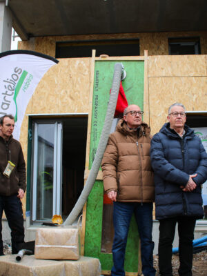 Visite paille hachée Partélios, Cagny (14) ©ARPE Normandie