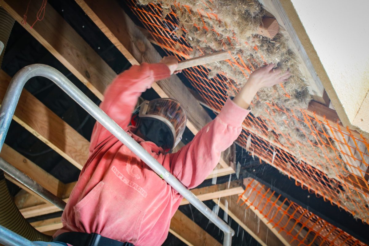 Soufflage laine de chanvre, Colomby-Anguerny (14) ©ARPE Normandie